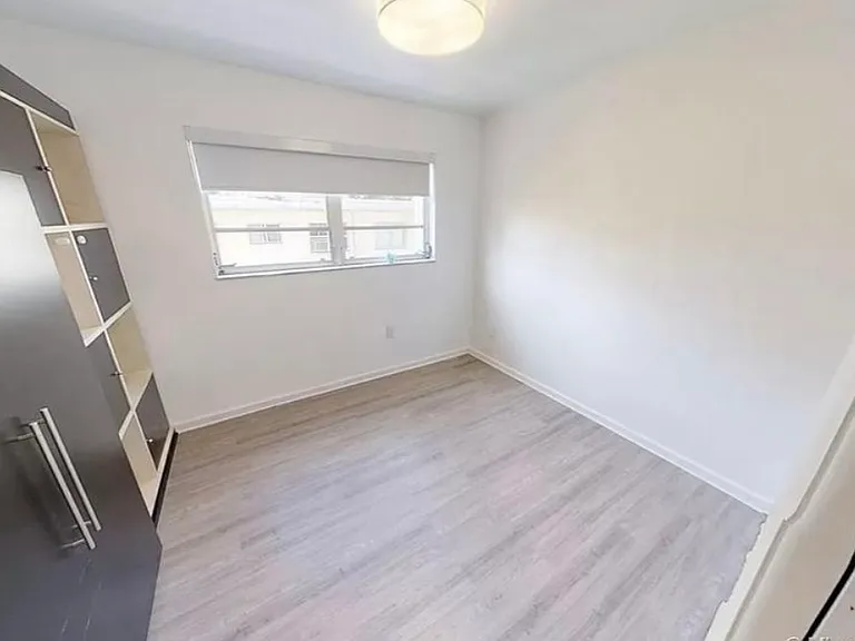 860 Euclid Ave #208 — Photo 40