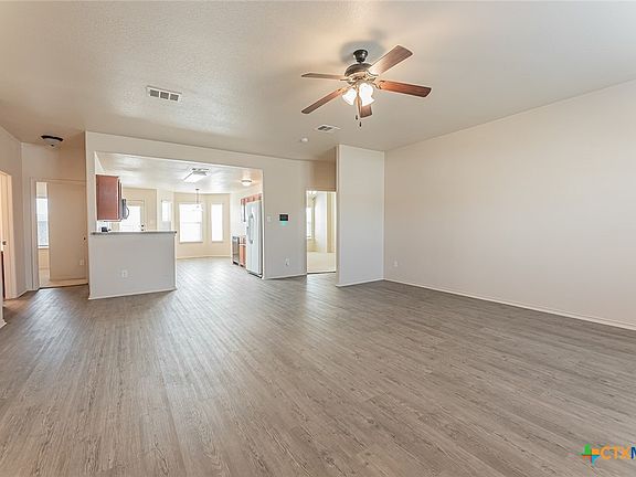 4th image of 3507 Rock Island St