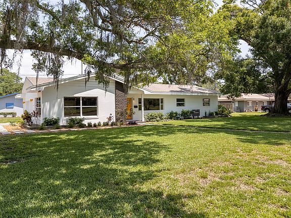 3rd image of 2397 Green Way S