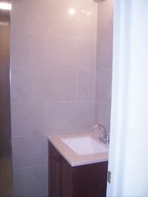 Rented by Perry Associates NYC Inc | media 36