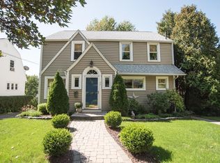 57 Upper Beverly Hls, West Springfield, MA 01089