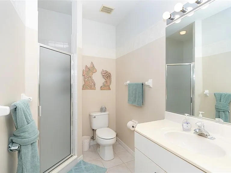 8280 Harborside Cir — Photo 25