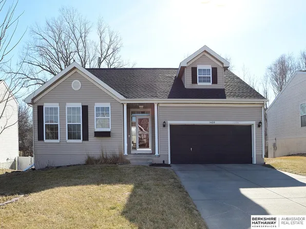 1409 N 208th St, Elkhorn, NE 68022