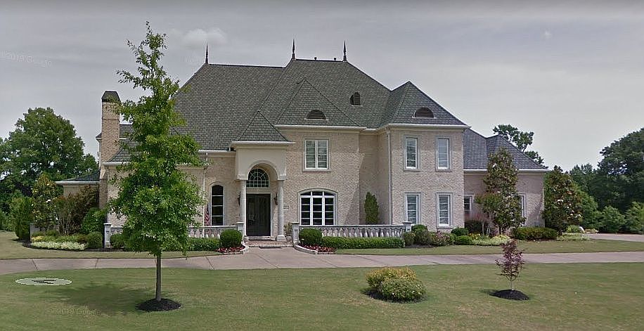 1st image of 430 Whitehall Ct