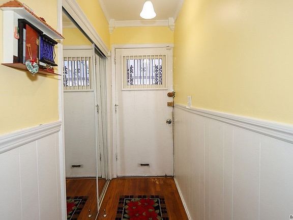 4th image of 3044 87th St