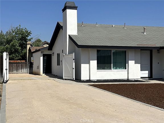 2nd image of 1312 Live Oak Ct #2