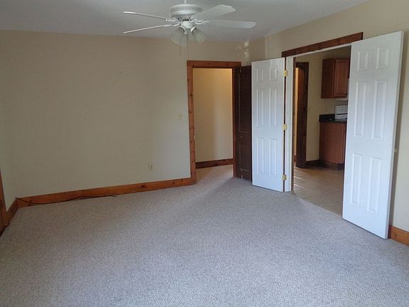 4th image of 1 S Chestnut St #2