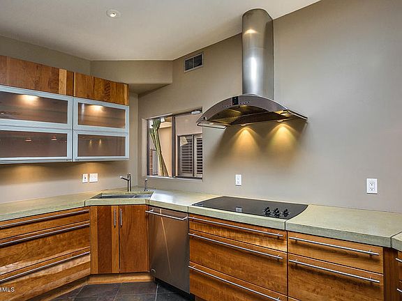 5th image of 9308 N 87th Way