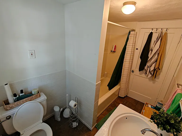 153 Governor St #3 — Photo 7