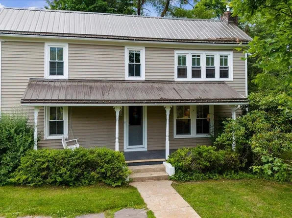 6557 Centennial Rd, Blacksburg, VA 24060