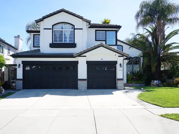 9402 Rodeo Dr, Gilroy, CA 95020