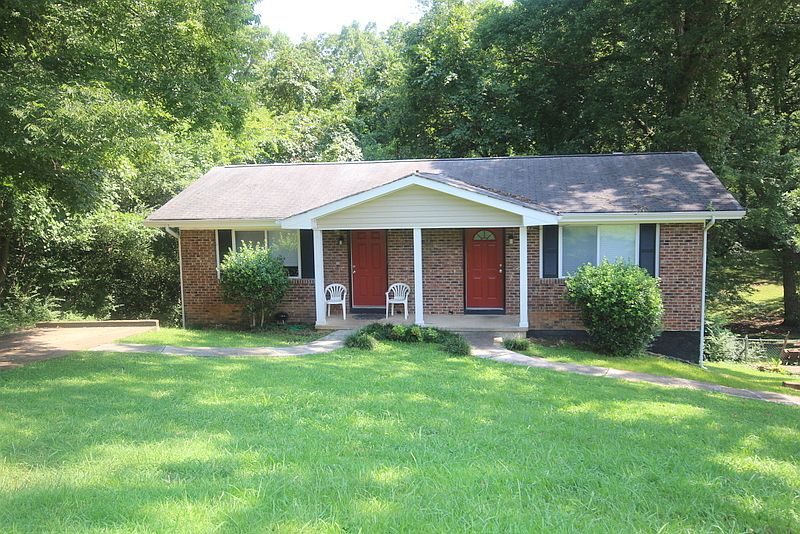 1st image of 6221 Hansley Dr #B