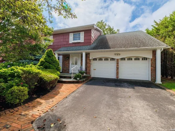 18 Park Drive, Lido Beach, NY 11561