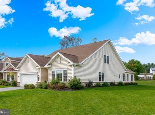118 Knox Manor Ln, East Petersburg, PA 17520