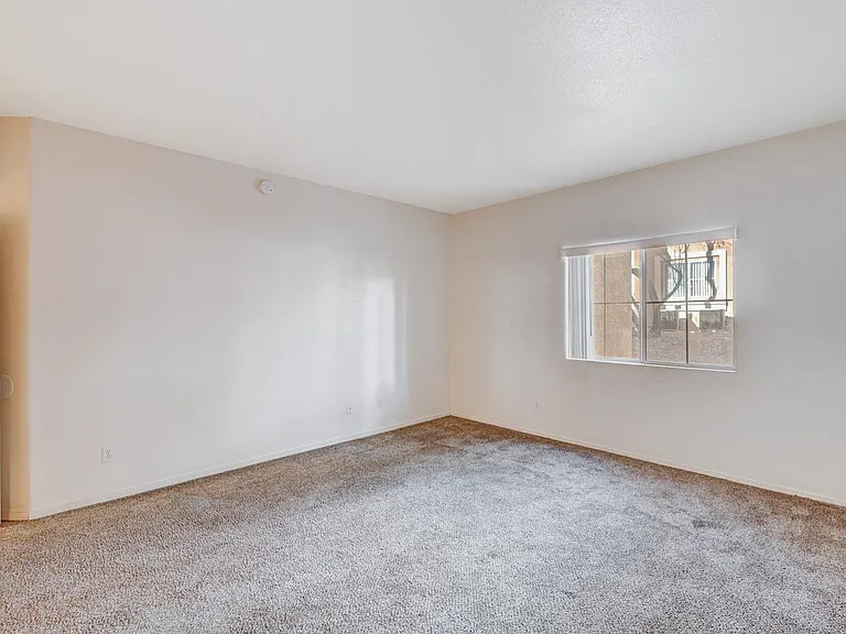 10553 Pine Pointe Ave #102 — Photo 29