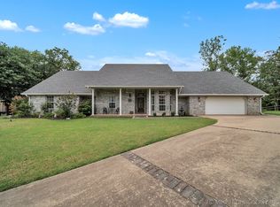 1708 S Kings Rd, Okmulgee, OK 74447