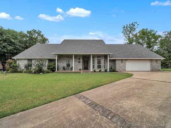 1708 S Kings Rd, Okmulgee, OK 74447