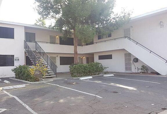 3rd image of 4452 Rosebud Ln APT D