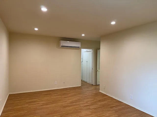 1130 N Verdugo Rd #11 — Photo 9