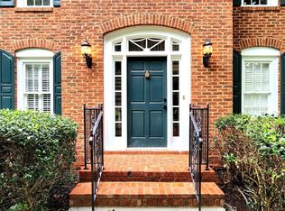 11165 Wilshire Chase Dr, Johns Creek, GA 30097