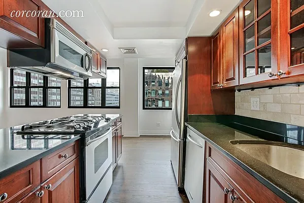 Sold by Corcoran | media 2