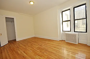 Rented by Platinum Brokerage Group, LLC