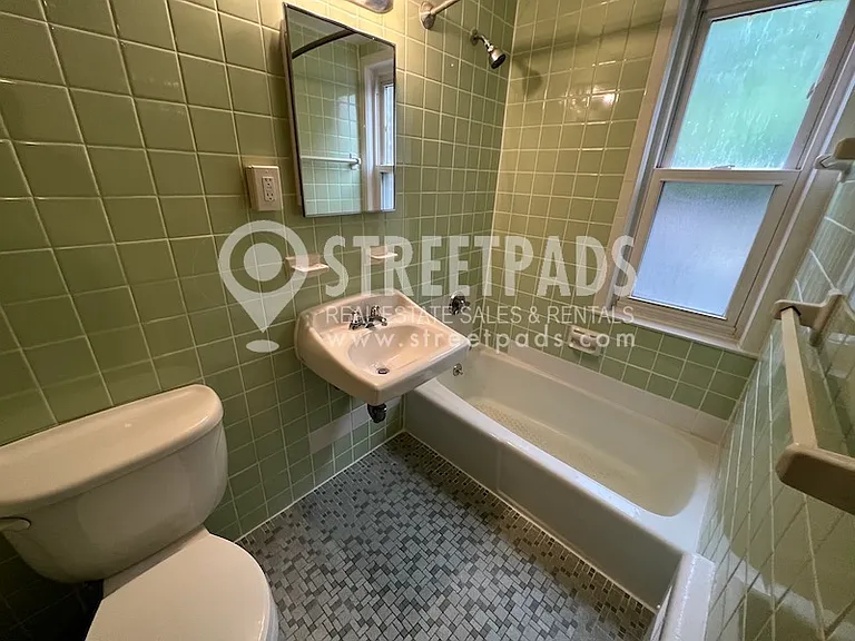 50 S Huntington Ave #12 — Photo 8