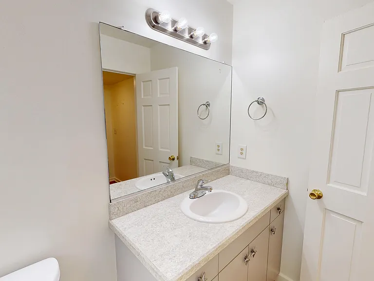 146 Baycliff Trl — Photo 18