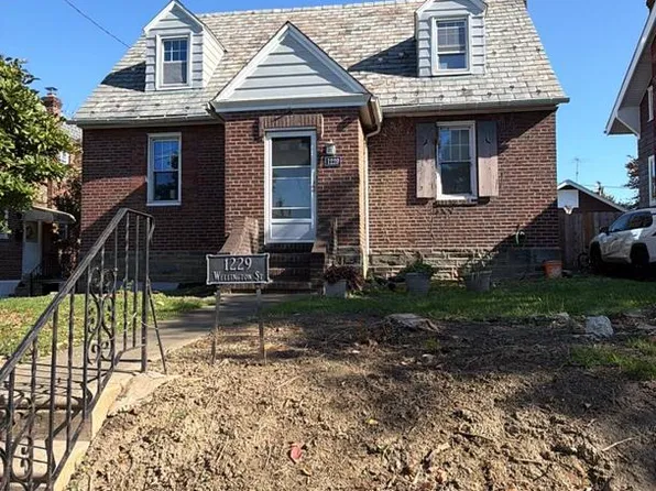 1229 Wellington St, Philadelphia, PA 19111