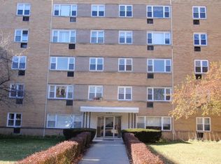6160 N Damen Ave #A209, Chicago, IL 60659