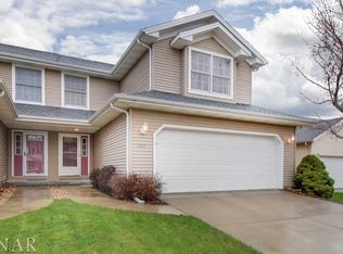 1307 Beacon Hill Ct, Normal, IL 61761