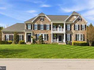 16545 Levade Dr, Leesburg, VA 20176
