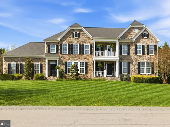 16545 Levade Dr, Leesburg, VA 20176