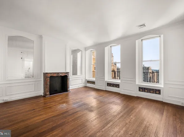 1901 Walnut St APT 20B, Philadelphia, PA 19103