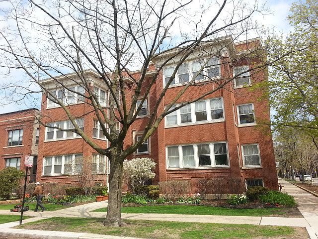 1st image of 1306 W North Shore Ave APT 1A