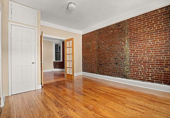 3rd image of 714 9th Ave APT 2A