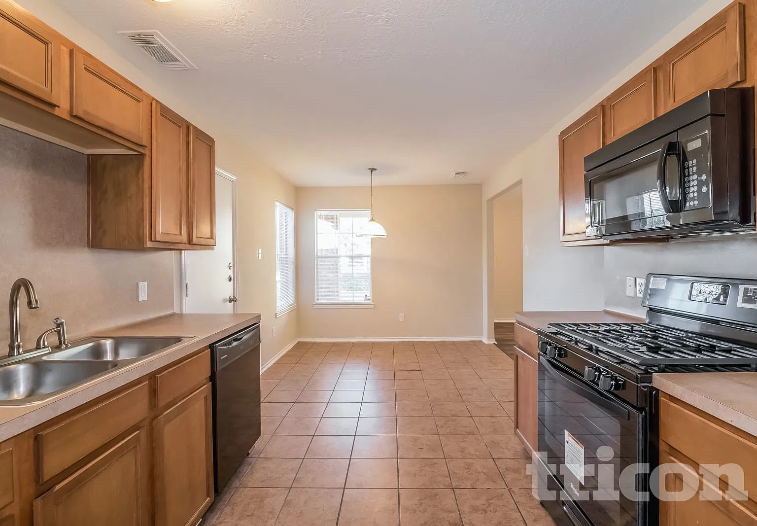 11410 Royal Thistle Court Houston TX — Photo 4