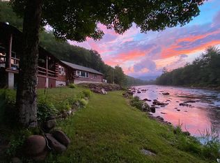 207 Hernandez Rd, Wells, NY 12190