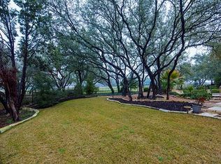 722 Rolling Green Dr, Lakeway, TX 78734