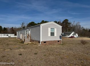 5413 Wire Grass Rd, Orrum, NC 28369