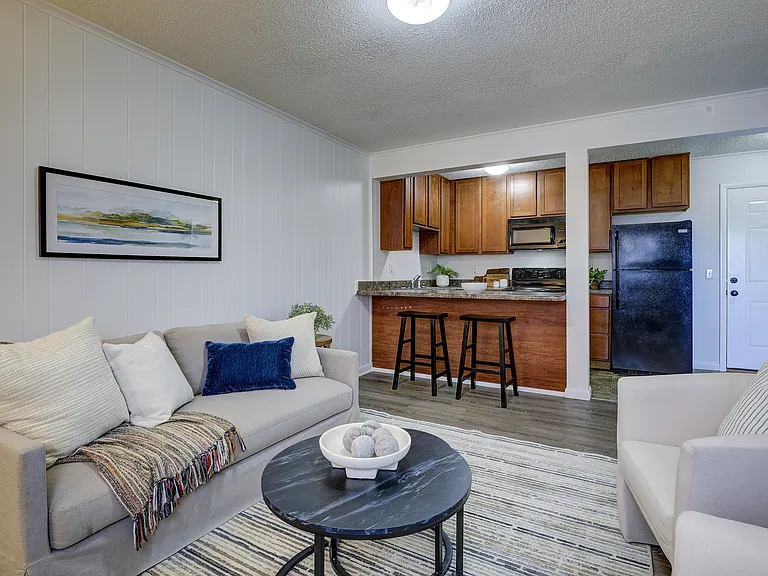 808 Carolina Dr #305 — Photo 6