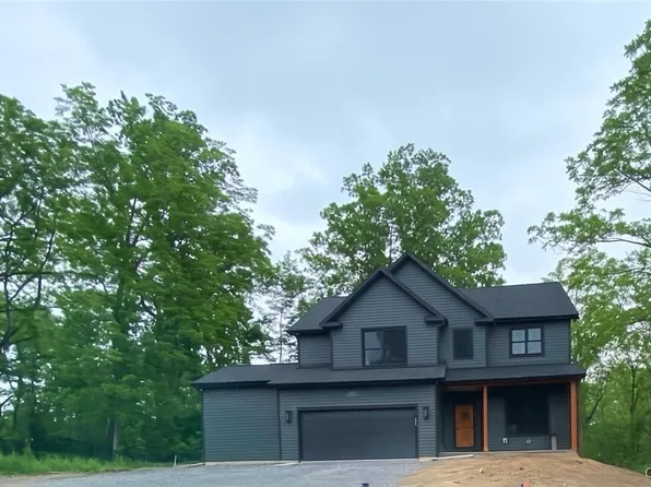 3356 Hickory Knoll Ln, Baldwinsville, NY 13027