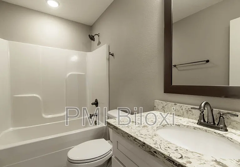 16982 W Landon Green Dr — Photo 36