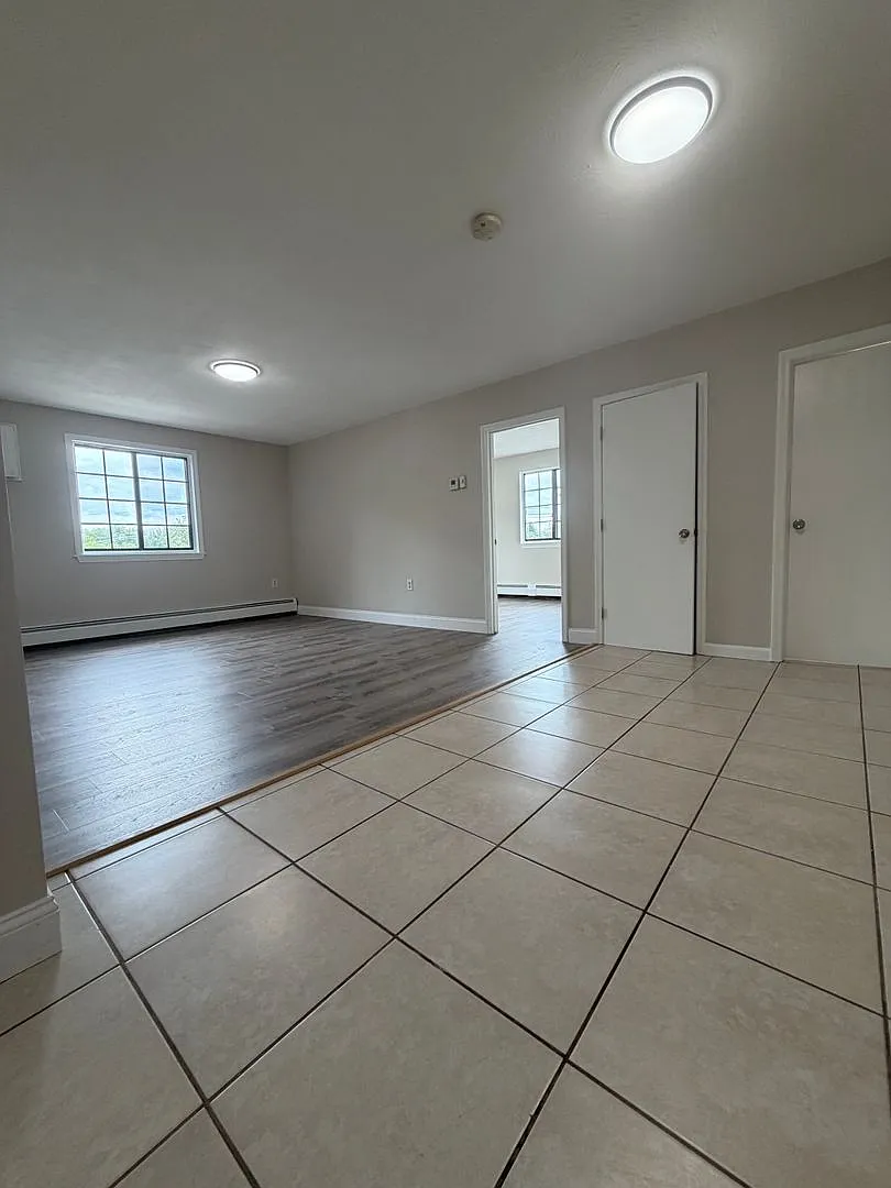 Hancock Second Apartments — Photo 3