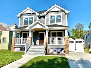 10835 S Albany Ave, Chicago, IL