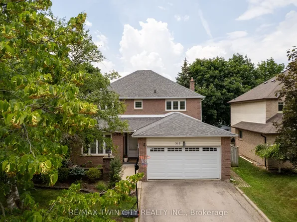 512 Hawthorne Cres, Milton, ON L9T 4N8
