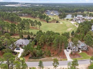 56 Plantation Dr, Southern Pines, NC 28387