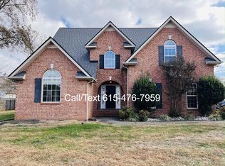 2211 Saint Andrews Dr, Murfreesboro, TN 37128