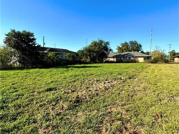 2313 Agriculture St, New Orleans, LA 70122