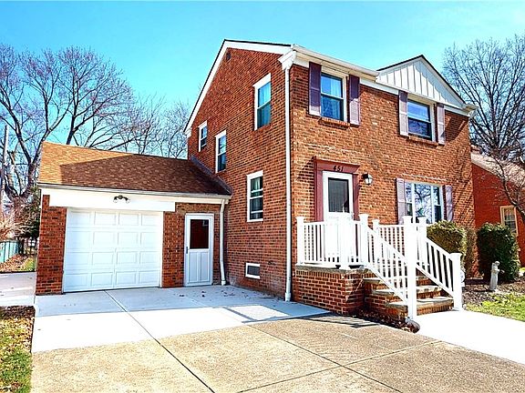 2nd image of 451 E 270th St